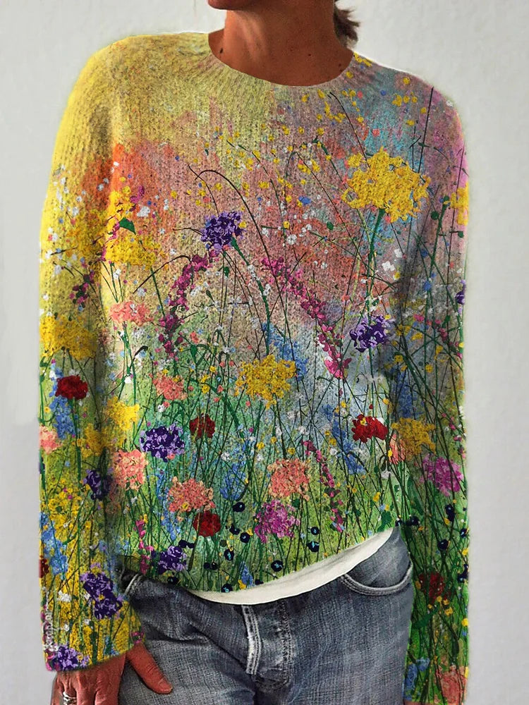 Sisi | Cozy sweater with flower painting