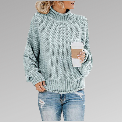 STAR™ | CLASSIC SOFT WOOL SWEATER