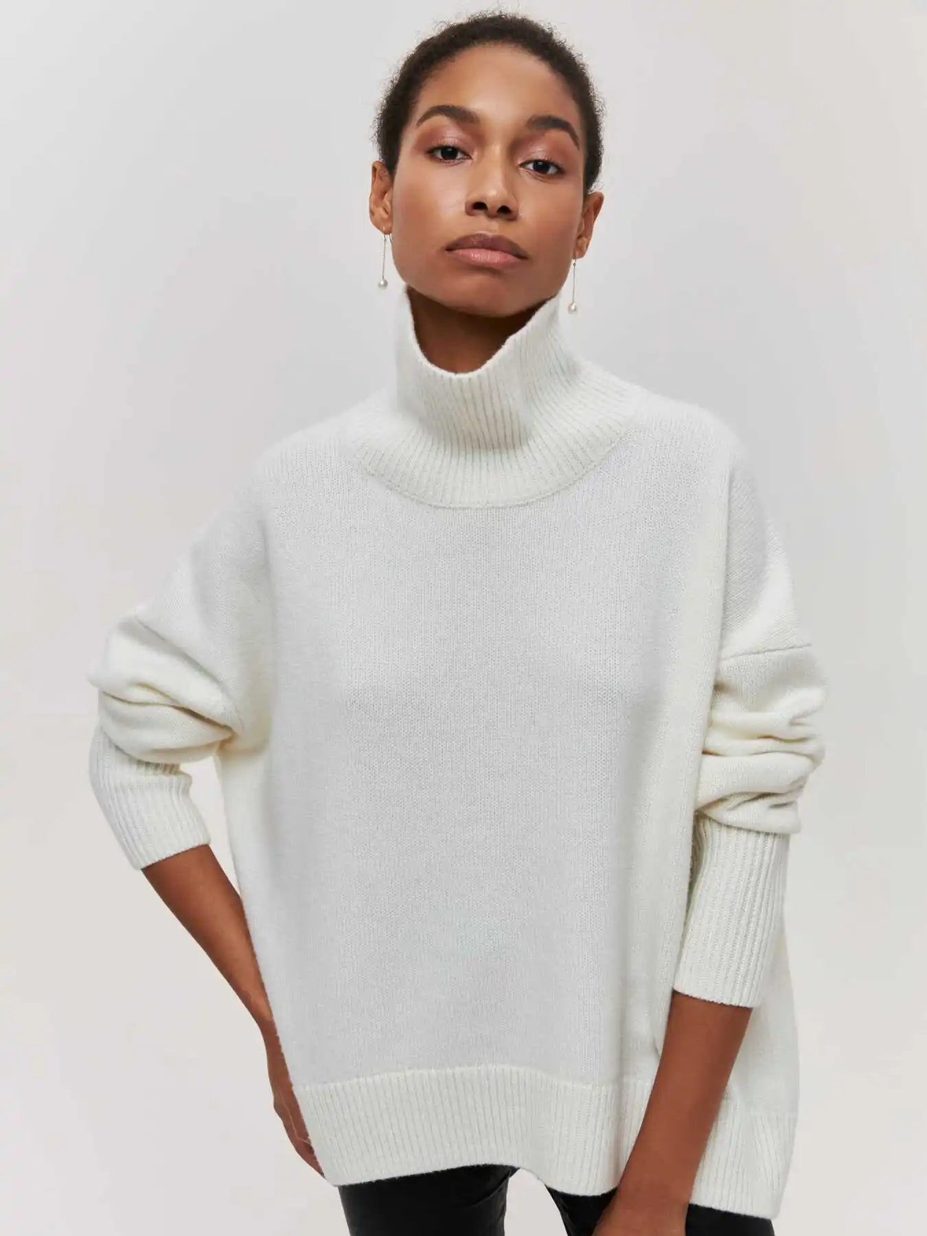 LARA™ | REFINED OVERSIZED TURTLENECK