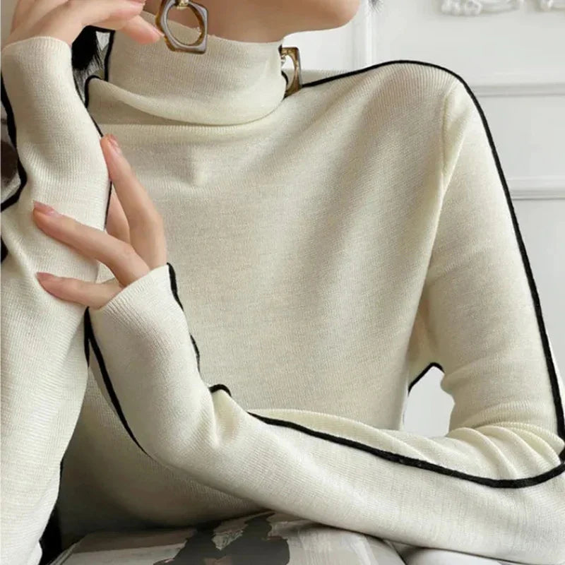 Raylyn | Soft knit turtleneck sweater