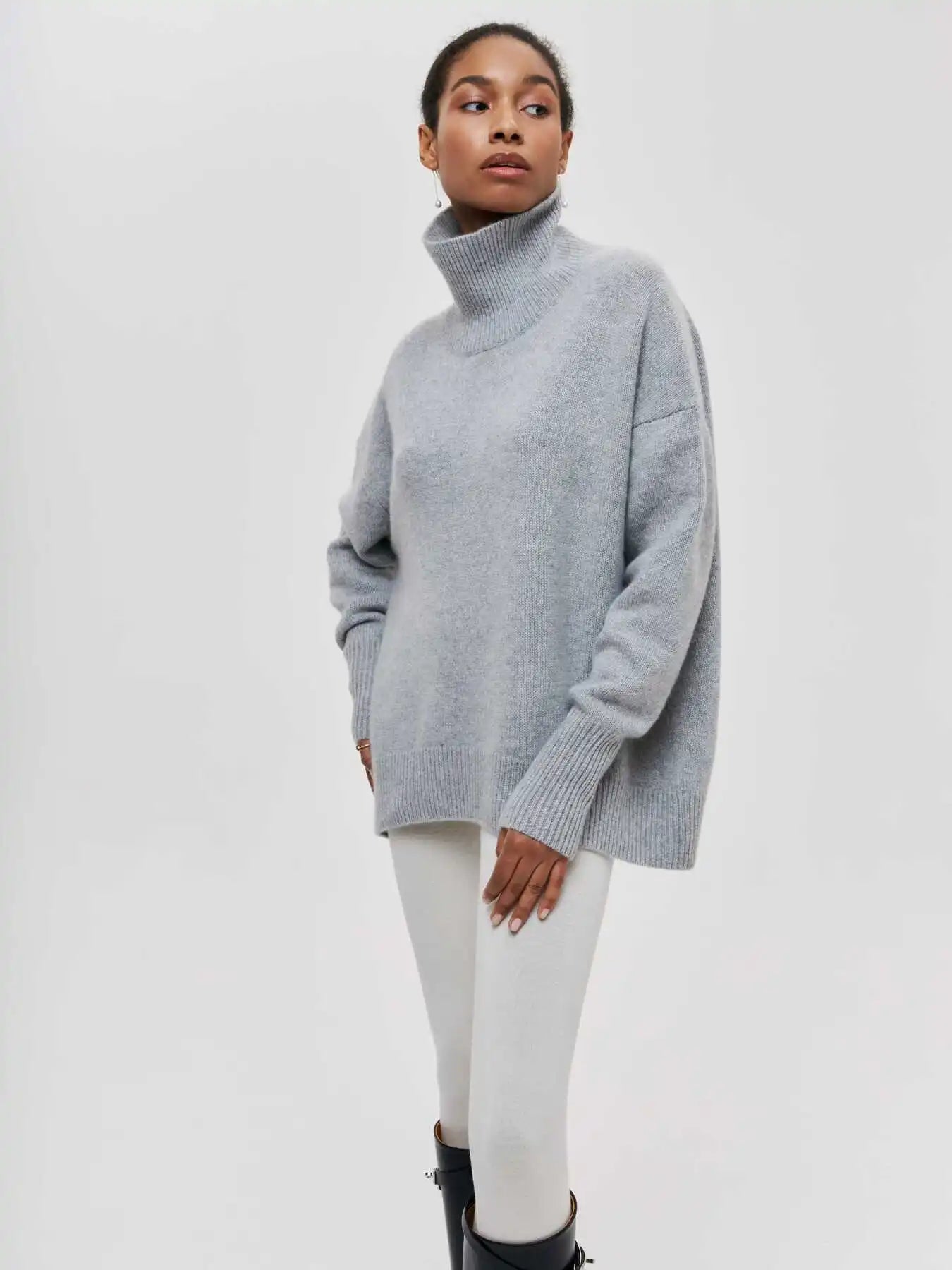 LARA™ | REFINED OVERSIZED TURTLENECK