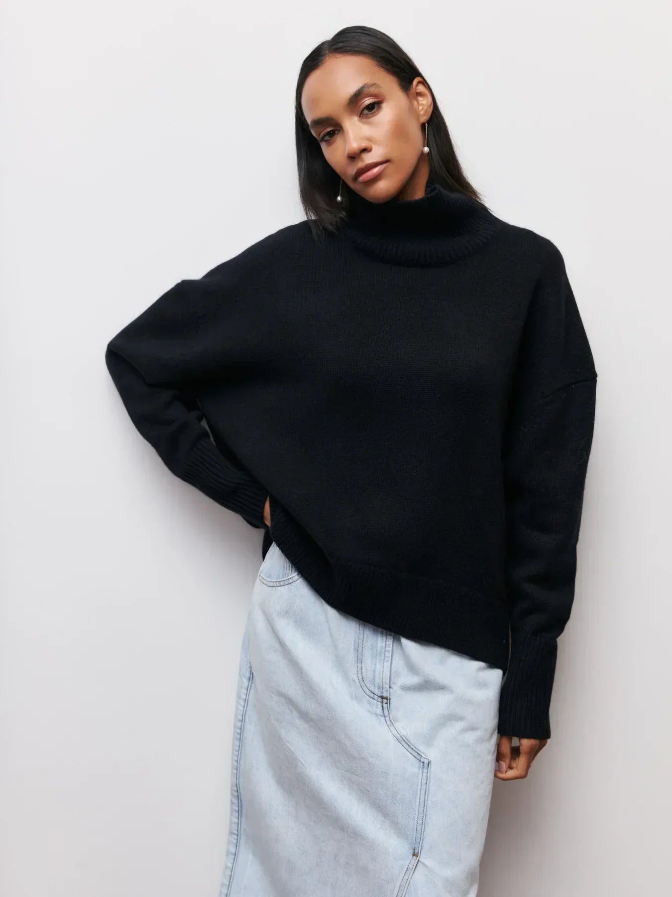 LARA™ | REFINED OVERSIZED TURTLENECK